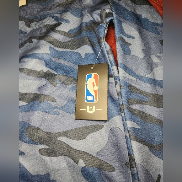 Dallas Mavericks Camo Blue Hoodie - Picture 2 of 6